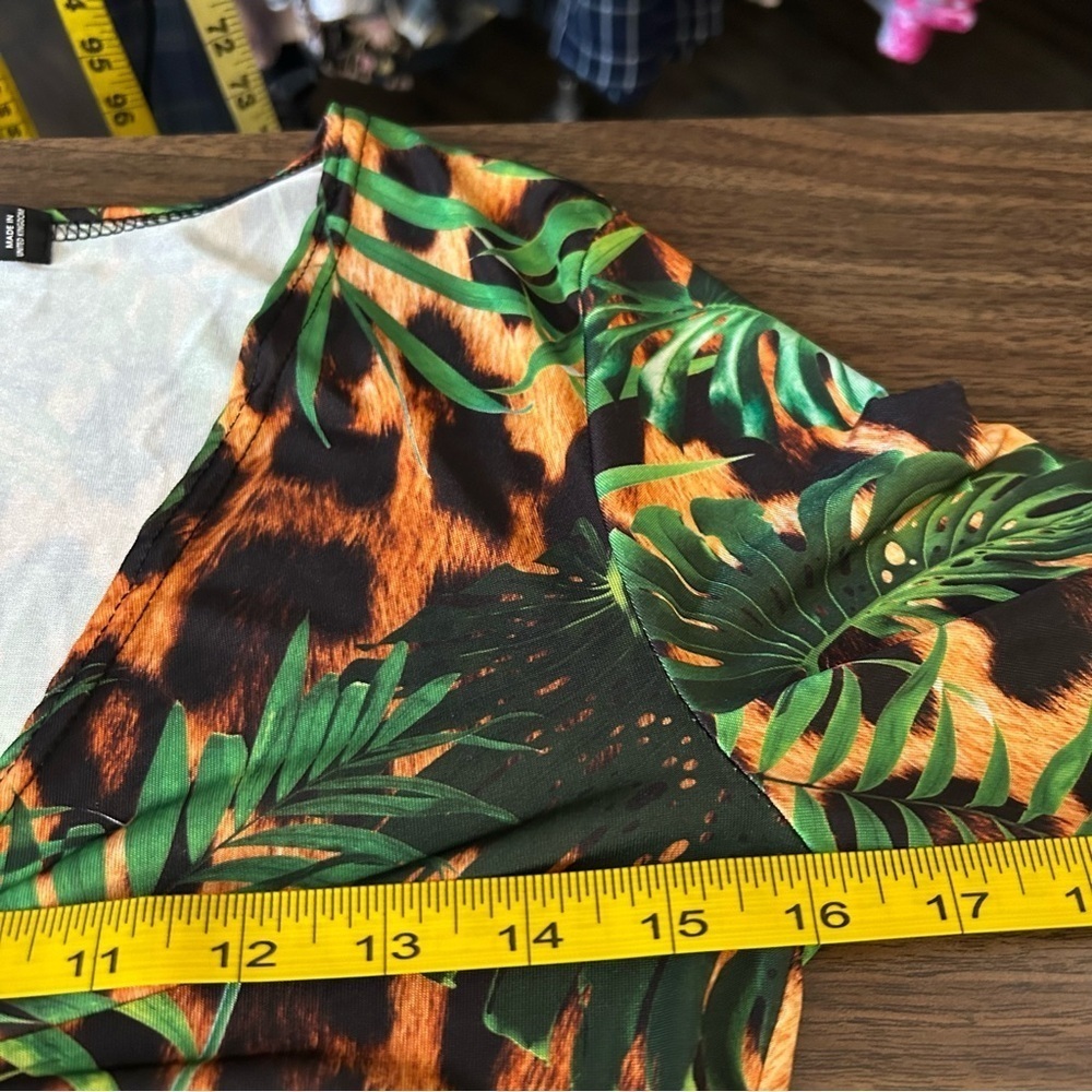 ❤️ MISSGUIDED Tropical Print Long Sleeve Top 8 - Picture 10 of 13